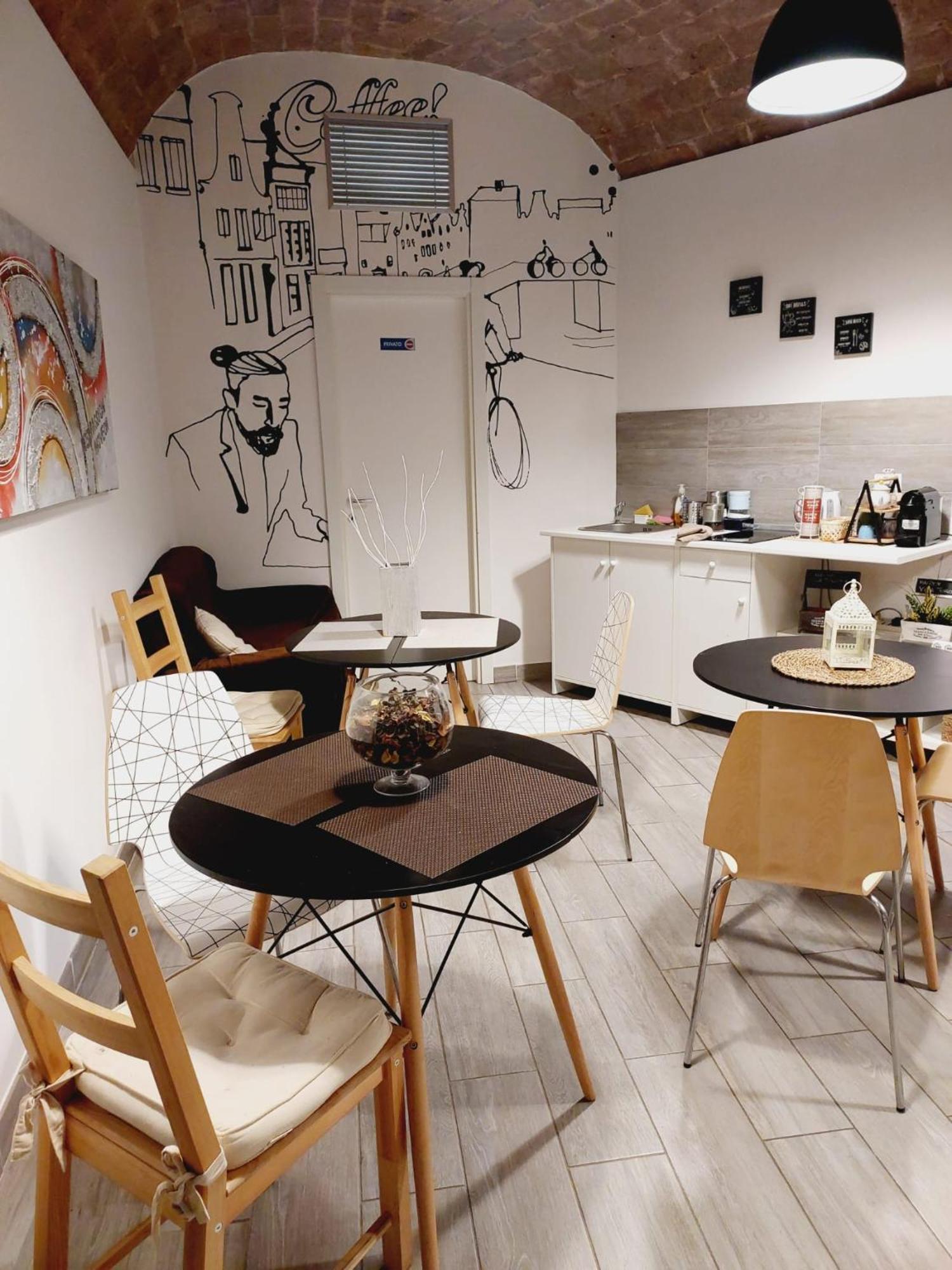Etruska Porta Pia Guesthouse ローマ エクステリア 写真